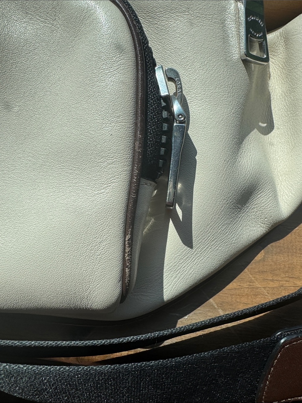 Coach Cream and Black Leather Belt Bag - Picture 3 of 5